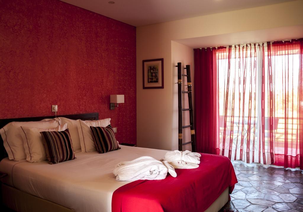 Monte Xisto Country Charm Hotel Santiago do Cacém Стая снимка